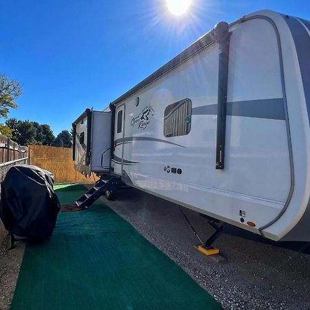 Luxury Glamping Near Idaho Event Center In Nampa Appartement Buitenkant foto