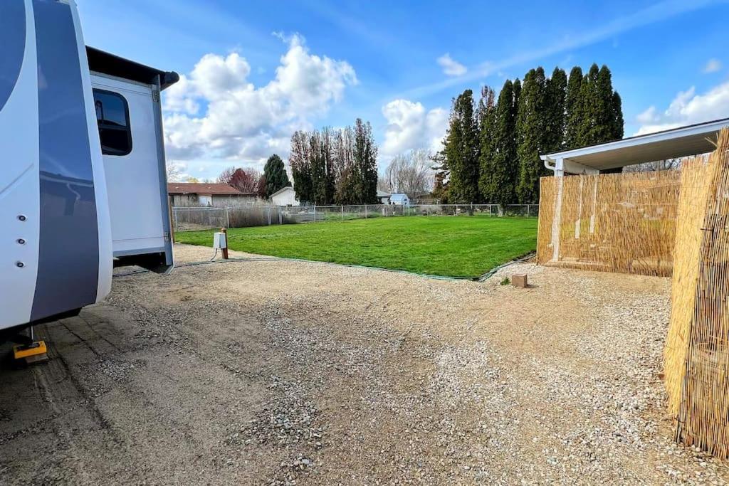 Luxury Glamping Near Idaho Event Center In Nampa Appartement Buitenkant foto