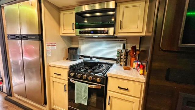 Luxury Glamping Near Idaho Event Center In Nampa Appartement Buitenkant foto